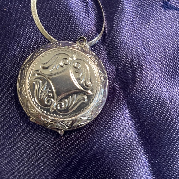 Blue and White Pendant on Sterling Silver Chain - Picture 8 of 8